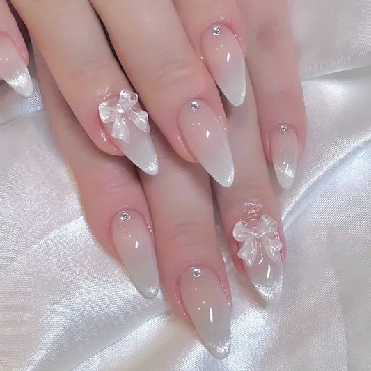 Luxora™ Press-On – Pearl Whisper